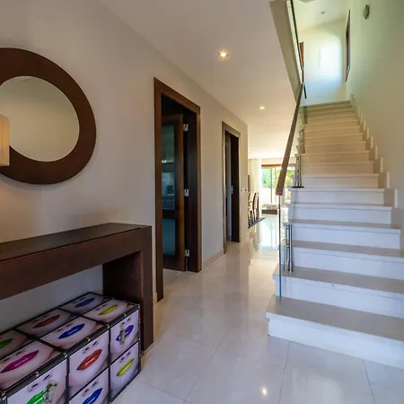 Colina - A1 By Hellovacations Villa *